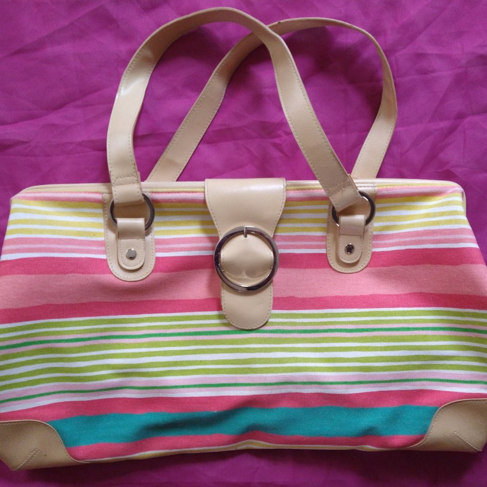 Bag Purse Bath & Body Works Travel Carry on Beach Stripes Vacation Weekend Fun
